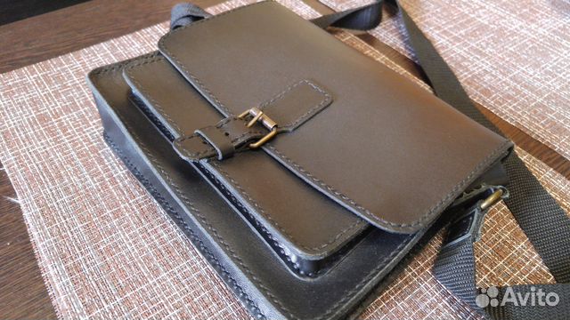 Кожаная классичекская ручная работа Кожаная классичекская ручная работа