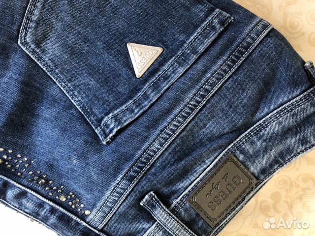 Джинсы женские Guess Джинсы женские Guess