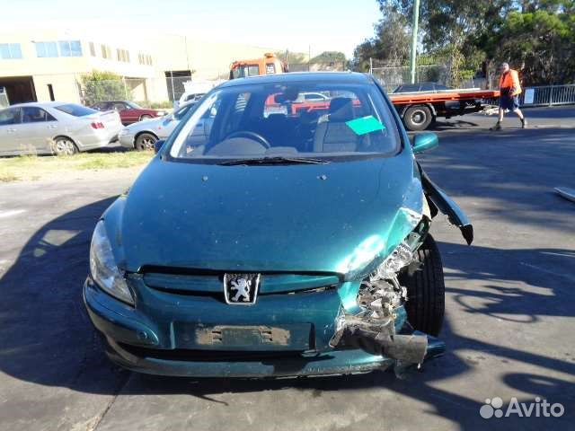 Дверь капот фара бампер Peugeot 307