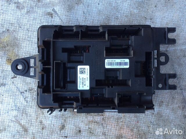 61149337882 Блок предохранителей BMW F30 F20 и др