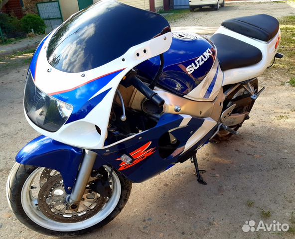 Suzuki gsx r 600 srad