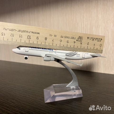 Модель самолета Turkish Airlines Модель самолета Turkish Airlines