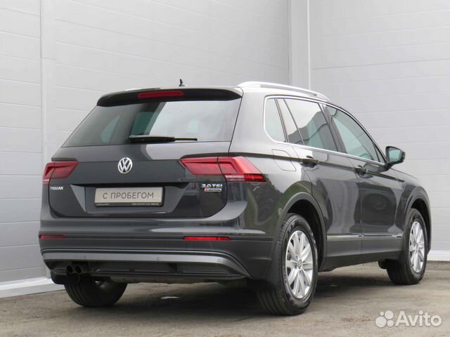 Volkswagen Tiguan 2.0 AT, 2017, 9 000 км