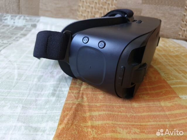 VR Очки(SAMSUNG Gear VR)