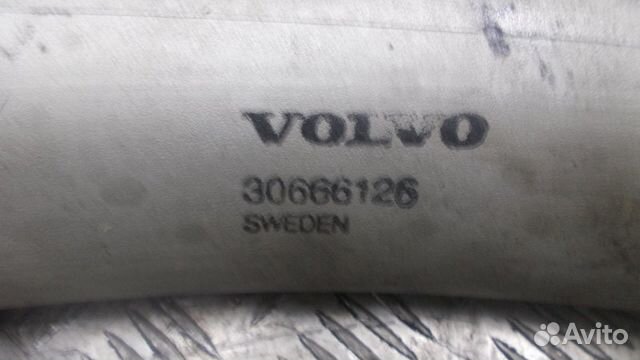 Патрубок интеркулера Volvo S60 S60R 2.5T 2003-2004 Патрубок интеркулера Volvo S60 S60R 2.5T 2003-2004