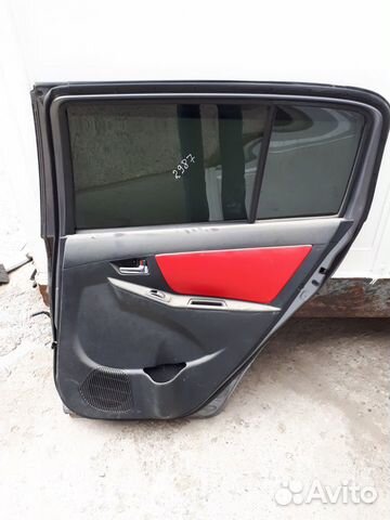 Geely MK Cross - дверь задняя правая Geely MK Cross - дверь задняя правая