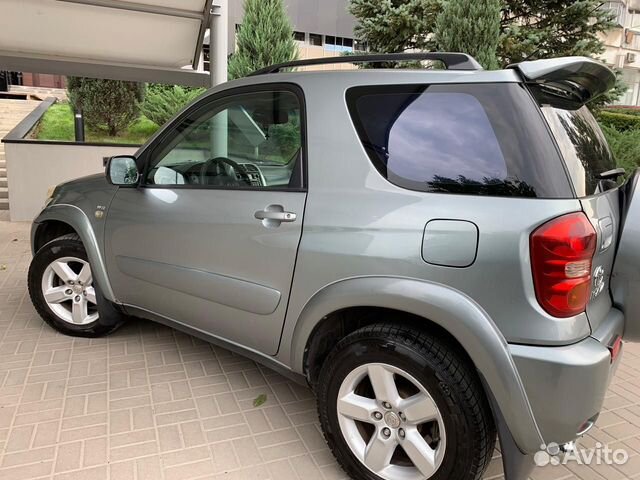 Toyota RAV4 2.0 AT, 2004, 260 000 км