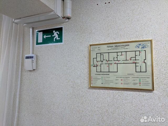Нежилое, 1 этаж жилой многоэтажки 414.4 м² Нежилое, 1 этаж жилой многоэтажки 414.4 м²