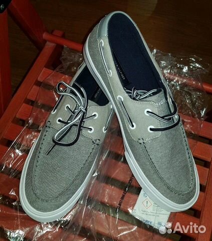 tommy hilfiger pharis