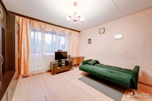 1-к квартира, 35 м², 4/9 эт. 1-к квартира, 35 м², 4/9 эт.