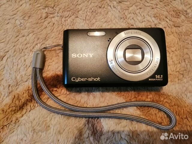 Ультратонкий цифровой фотоаппарат Sony Cyber-shot