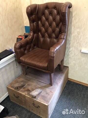 Кресло для чистки обуви