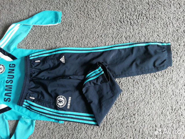 Спортивный костюм Adidas Спортивный костюм Adidas