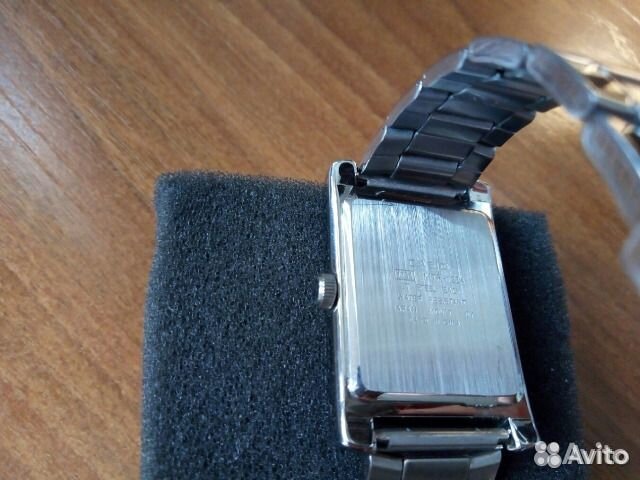 Часы Casio состояние новых
