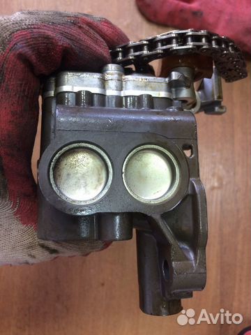 Масляный насос Mercedes GLK X204 M276 A2761800701 Масляный насос Mercedes GLK X204 M276 A2761800701