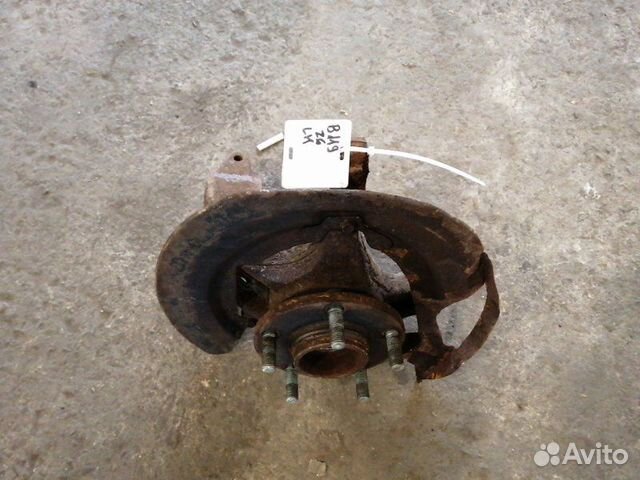 Поворотный кулак передний левый Mazda 3 BK Z6 2004 Поворотный кулак передний левый Mazda 3 BK Z6 2004