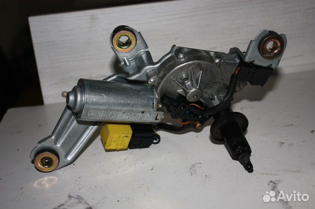 Моторчик стеклоочистителя задний Mercedes w210 Моторчик стеклоочистителя задний Mercedes w210