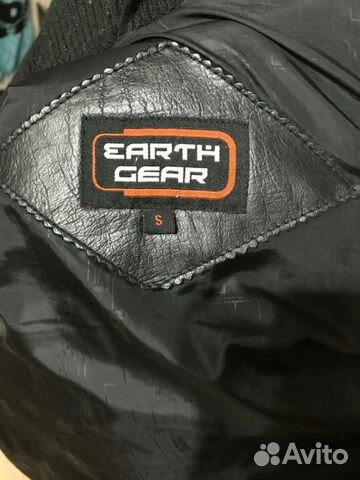 Кожаная куртка пуховик Earth Gear (EarthGear ) S Кожаная куртка пуховик Earth Gear (EarthGear ) S