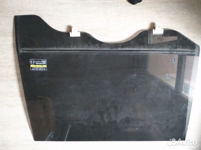 Стекло двери nissan serena C24 Стекло двери nissan serena C24