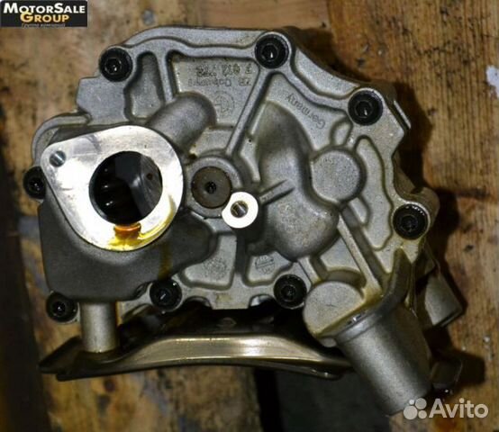 Масляный насос BMW N63B44A Масляный насос BMW N63B44A