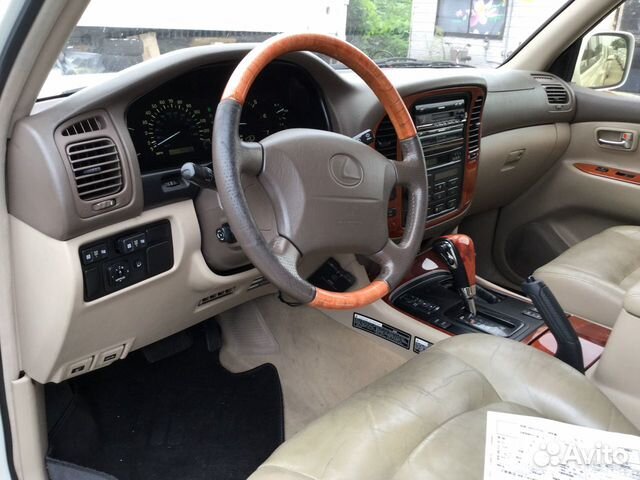 Lexus LX470 в разбор на запчасти в Иркутске Lexus LX470 в разбор на запчасти в Иркутске