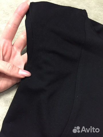 Черное платье. Трикотаж. По фигуре