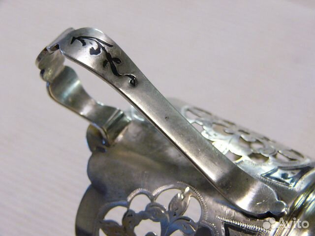 Серебряный подстаканник 