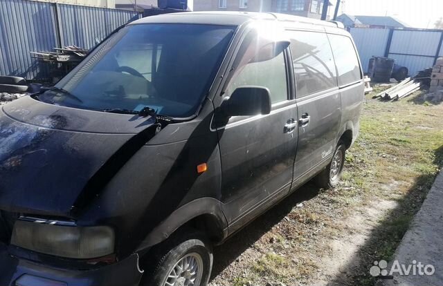 Запчасти Nissan Largo Ниссан Ларго