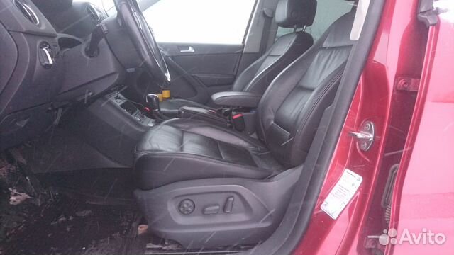 Volkswagen Tiguan 2.0 AT, 2012, 125 000 км