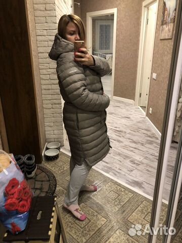 Женский пуховик (демисезон) Женский пуховик (демисезон)