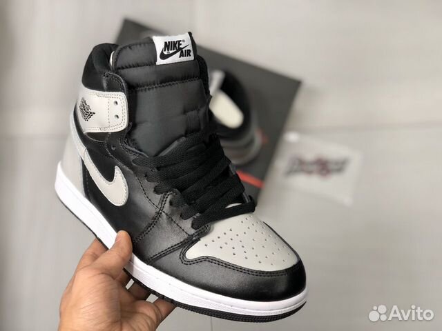 Новые Кроссовки Nike Air Jordan 1 Retro Есть 41-45 Новые Кроссовки Nike Air Jordan 1 Retro Есть 41-45