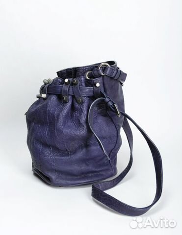 Balenciaga Кожаная сумка-торба с плечевым ремнем Balenciaga Кожаная сумка-торба с плечевым ремнем