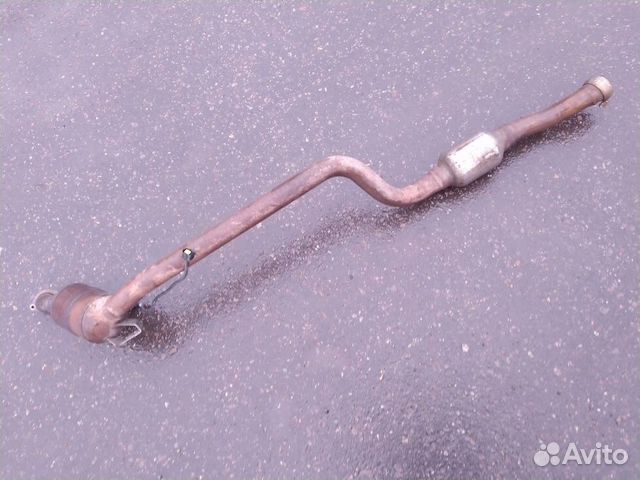 Катализатор левый Mercedes X204 GLK Катализатор левый Mercedes X204 GLK