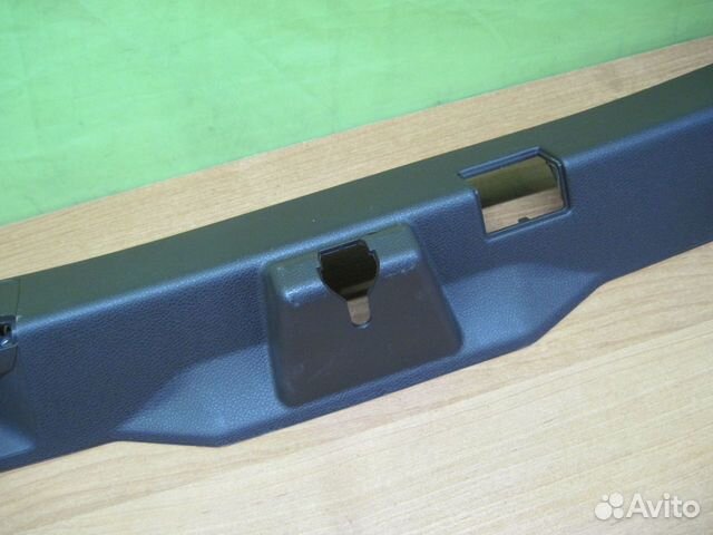 Накладка панели двери багажника Mercedes X166 Мерс