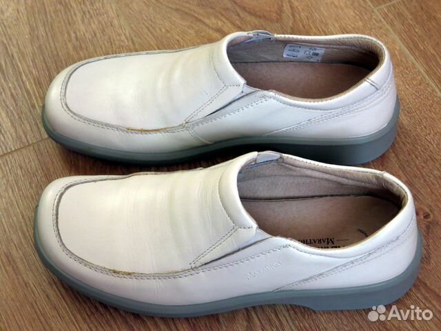 Новые женские туфли Новые женские туфли