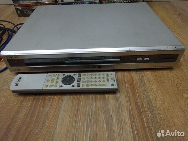 Sony DVD-recorder RDR-HX910 + диски Sony DVD-recorder RDR-HX910 + диски