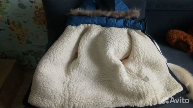 Продам куртку зимнюю на мальчика