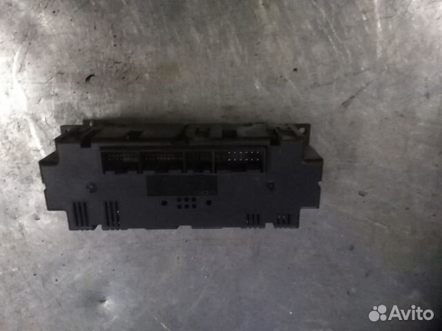 Блок управления климатом Volkswagen Passat B5 Блок управления климатом Volkswagen Passat B5