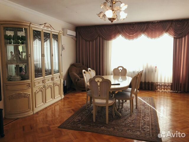3-к квартира, 120 м², 2/5 эт.
