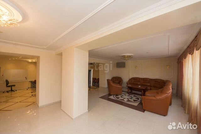 Продам офисное помещение, 265.6 м²