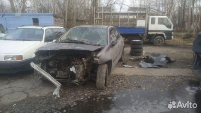 Renault Megane 2 Поступил на Разбор 2004-2008 год