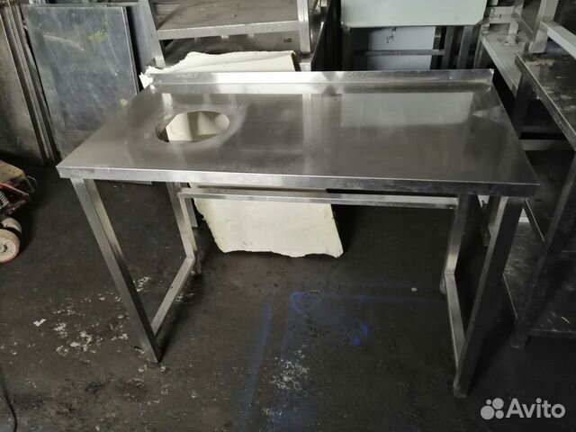 Стол из нержавейки отверстием 1200/600 арт 30