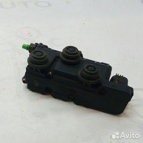 Клапан пневмоподвески Land Rover Range Rover Sport Клапан пневмоподвески Land Rover Range Rover Sport