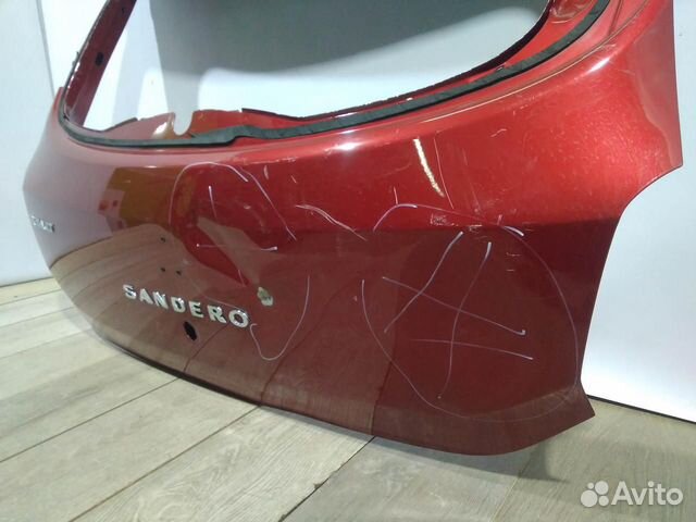Крышка багажника бу Renault Sandero 2 OEM 90100863 Крышка багажника бу Renault Sandero 2 OEM 90100863