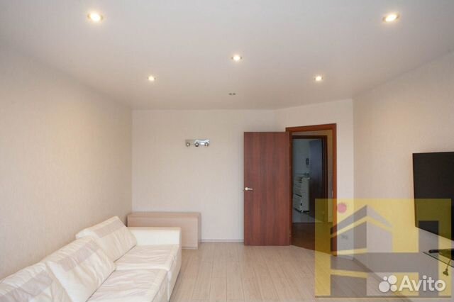 2-к квартира, 74 м², 6/12 эт.