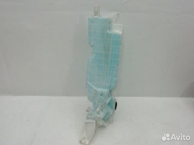 Бачок омывателя передний Lexus Lx 3 2007