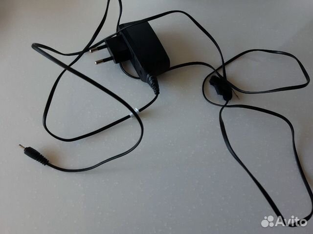 Зарядное устройство для мобильных телефонов