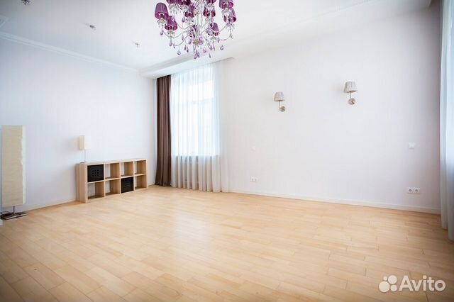 4-к квартира, 208 м², 5/8 эт. 4-к квартира, 208 м², 5/8 эт.