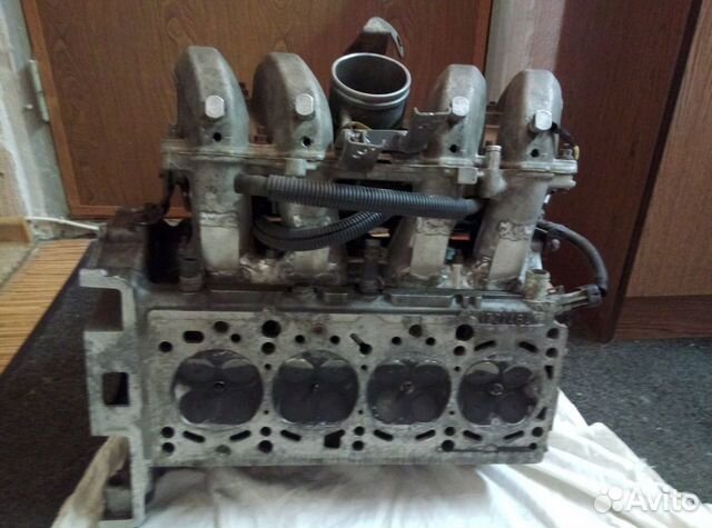Головка блока цилиндров бмв 318 м42 Головка блока цилиндров бмв 318 м42