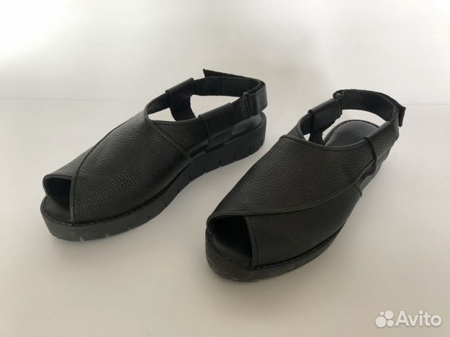 Сандалии из натуральной кожи Сандалии из натуральной кожи